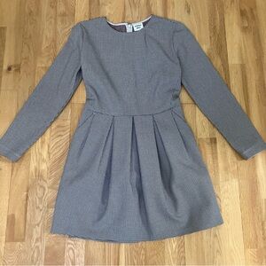 Aritzia Sunday Best Tartine mini houndstooth long sleeve dress